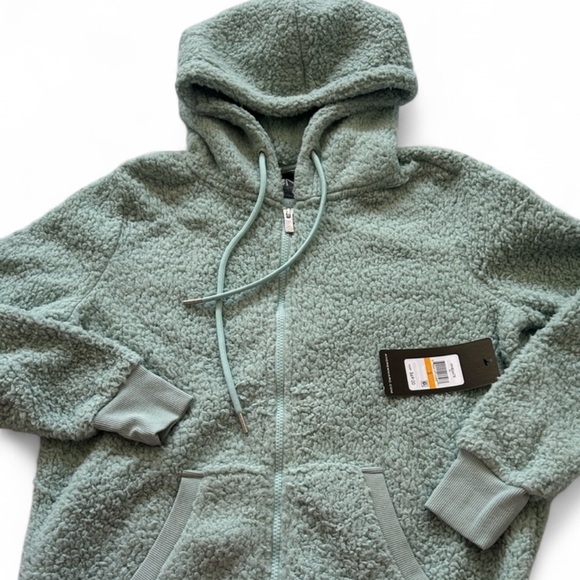 NWT Andrew Marc Soft green Sherpa sweater - Picture 8 of 12